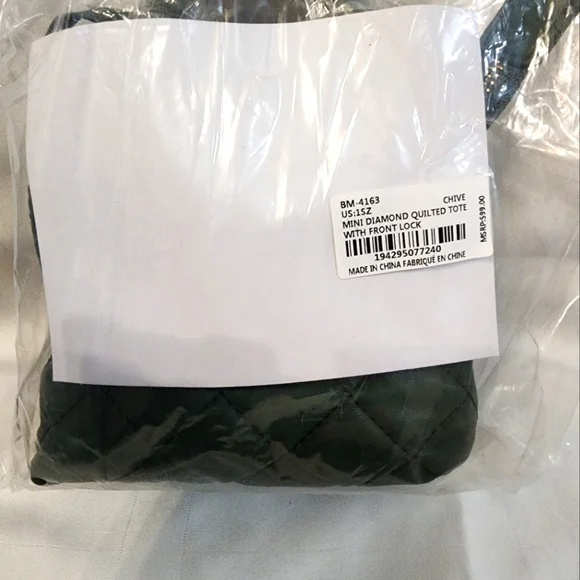 Bagley Mischka Mini Diamond Quilt bag - Picture 3 of 4
